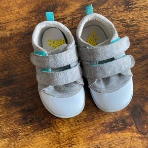 Ten Little Size 6 First Walkers